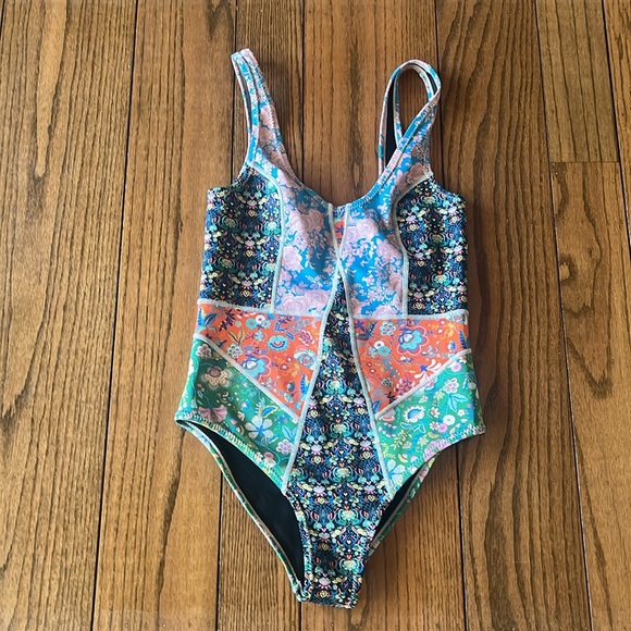 Cynthia Rowley Colorful Patchwork Swimsuit Size XL - Picture 3 of 8